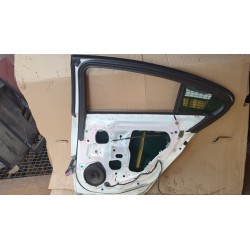 Recambio de puerta trasera derecha para opel insignia a sedán (g09) 2.0 cdti (69) referencia OEM IAM   