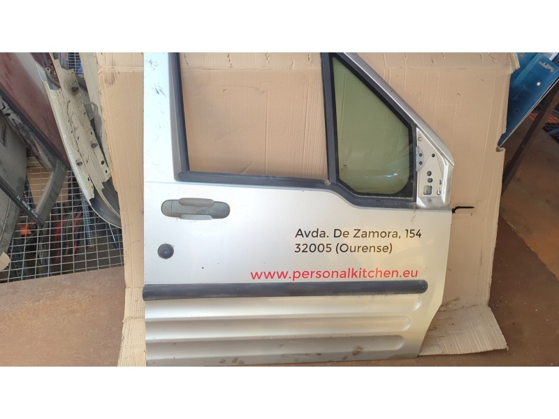 Recambio de puerta delantera derecha para ford tourneo connect 1.8 tdci /tddi /di referencia OEM IAM   