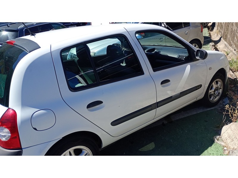 RENAULT CLIO II (XBO)