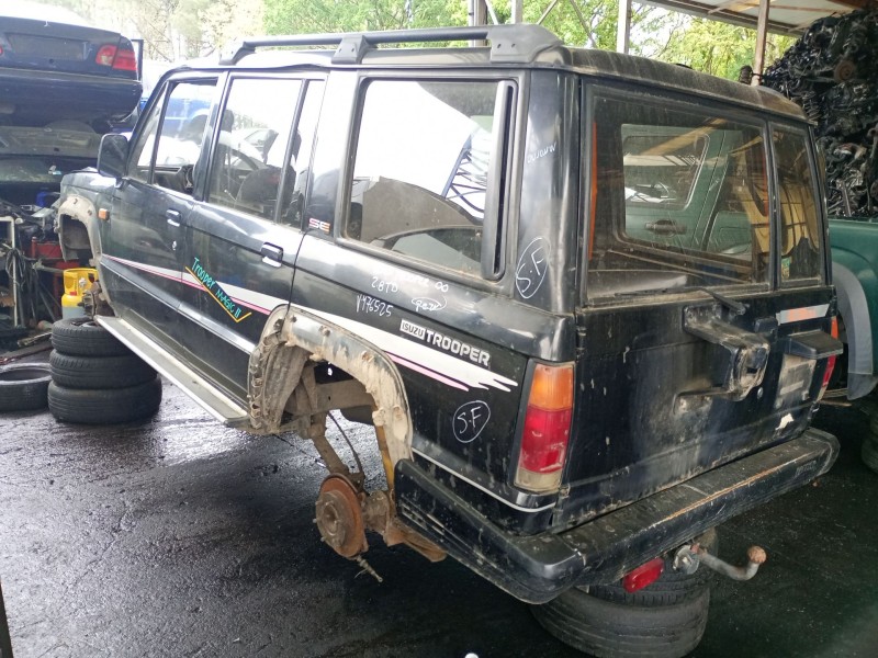isuzu trooper i (ubs) del año 2000
