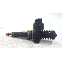 Recambio de inyector para volkswagen passat b6 (3c2) 2.0 tdi referencia OEM IAM 038130073BQ  