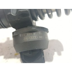 Recambio de inyector para volkswagen golf v (1k1) 1.9 tdi referencia OEM IAM 038130073AG  