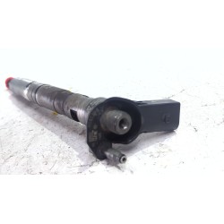 Recambio de inyector para volkswagen golf vi (5k1) 2.0 tdi referencia OEM IAM 03L130277  