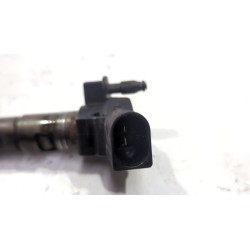 Recambio de inyector para volkswagen golf vi (5k1) 2.0 tdi referencia OEM IAM 03L130277  