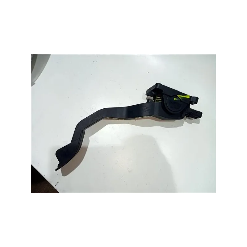 Recambio de potenciometro pedal gas para peugeot 206 sw (2002) 1.4 referencia OEM IAM 0280752237  