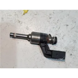 Recambio de inyector para volkswagen scirocco (137)(08.2008) 1.4 tsi (118kw) [1,4 ltr. - 118 kw 16v tsi] referencia OEM IAM 03C9