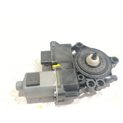 Recambio de motor elevalunas delantero izquierdo para hyundai i40 i (vf) 1.7 crdi referencia OEM IAM 240215N  