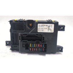 CAJA RELES / FUSIBLES 00517817580 