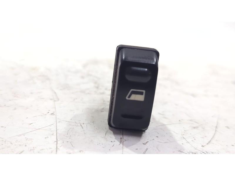 Recambio de mando elevalunas delantero derecho para citroën xsara picasso (n68) 2.0 hdi referencia OEM IAM 22681  