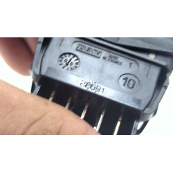 Recambio de mando elevalunas delantero derecho para citroën xsara picasso (n68) 2.0 hdi referencia OEM IAM 22681  