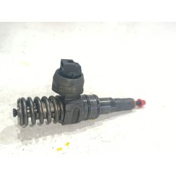 Recambio de inyector para seat ibiza iv (6j5, 6p1) 1.9 tdi referencia OEM IAM 038130073BN  