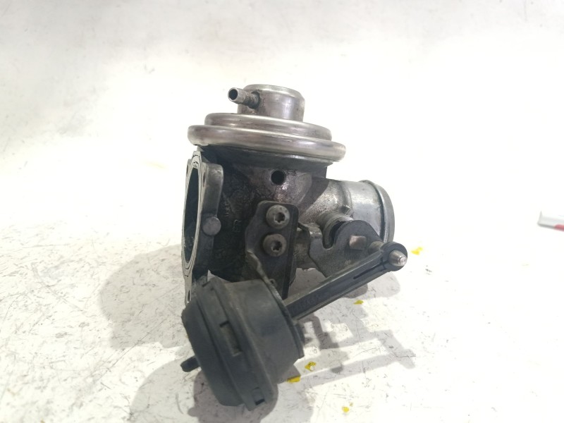 Recambio de valvula vacio egr para volkswagen golf iv variant (1j5) 1.9 tdi referencia OEM IAM 038131501E  