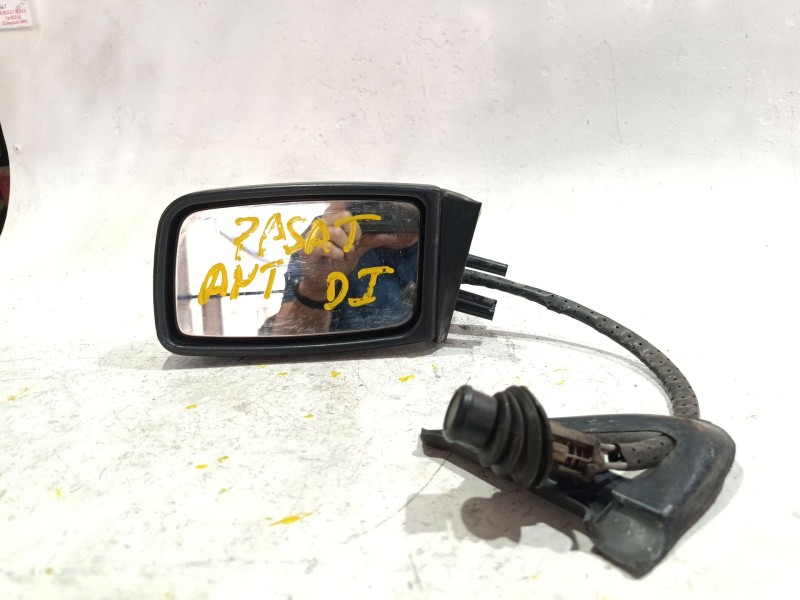 Recambio de retrovisor izquierdo para volkswagen passat b3/b4 (3a2, 35i) 2.0 referencia OEM IAM 533857501C  