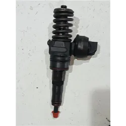 Recambio de inyector para volkswagen golf iv berlina (1j1)(1997) 1.9 tdi referencia OEM IAM 038130073AQ  