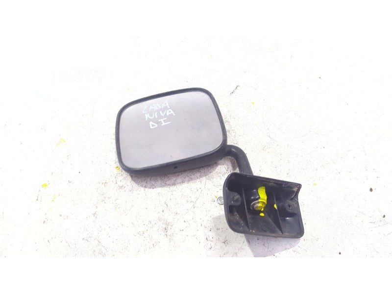 Recambio de retrovisor izquierdo para lada niva (2121/21213/21214/21215/2131) referencia OEM IAM E201694  