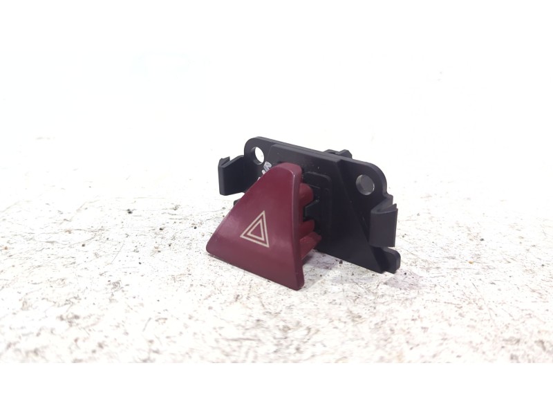 Recambio de boton emergencia para peugeot 307 (3a/c) 1.6 hdi 110 referencia OEM IAM   