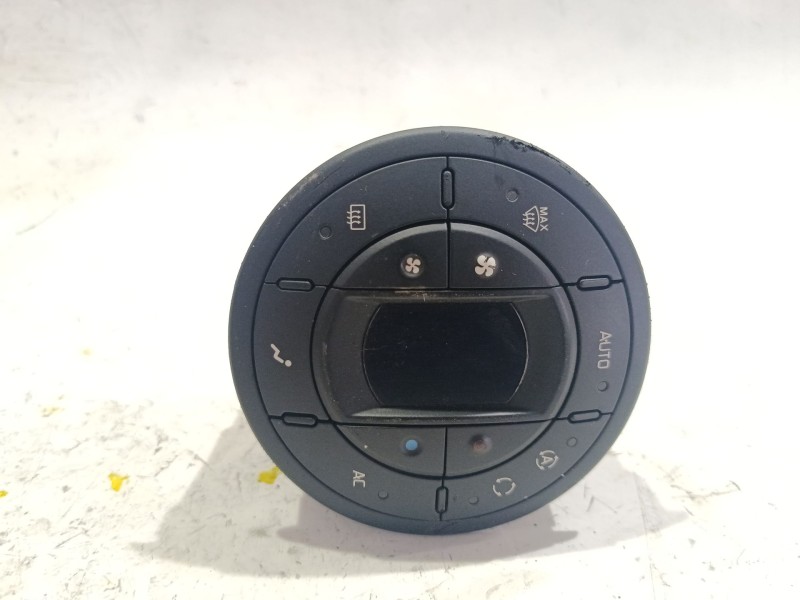 Recambio de mando climatizador para renault espace iv (jk0/1_) 2.2 dci (jk0h) referencia OEM IAM 8200367333  