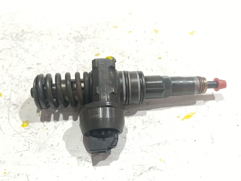 Recambio de inyector para seat ibiza iii (6l1) 1.9 tdi referencia OEM IAM 038130073AG  