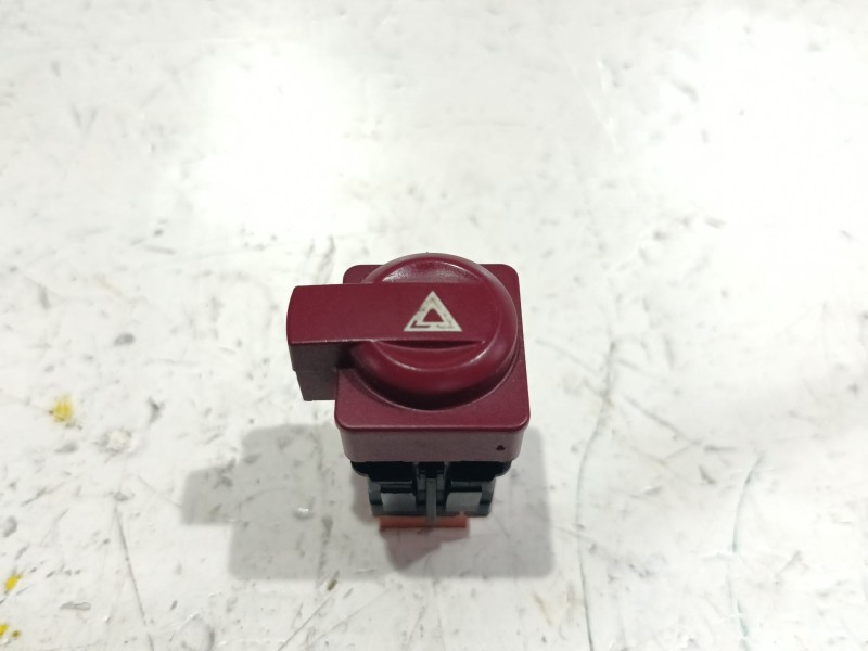 Recambio de boton emergencia para citroën c4 ii (nc_) 1.6 bluehdi 100 referencia OEM IAM 96480877KR  