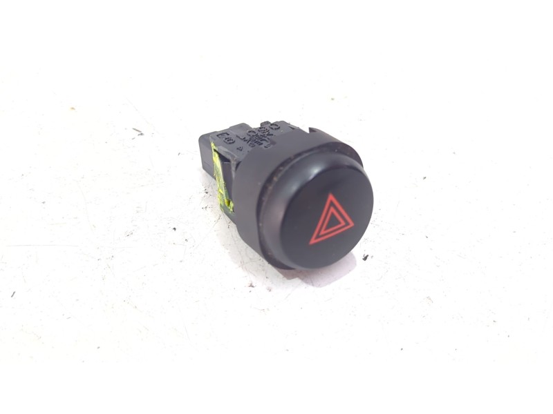 Recambio de boton emergencia para nissan nv200 furgoneta 1.5 dci 85 (m20, m20m) referencia OEM IAM 06019  