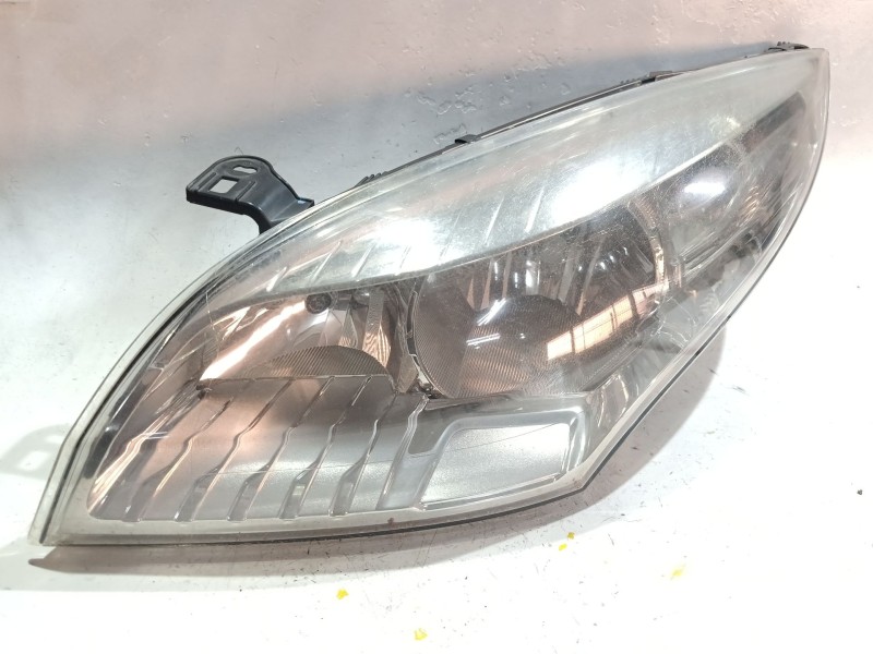 Recambio de faro delantero izquierdo para renault megane iii fastback (bz0_) 1.2 referencia OEM IAM 260600017R  