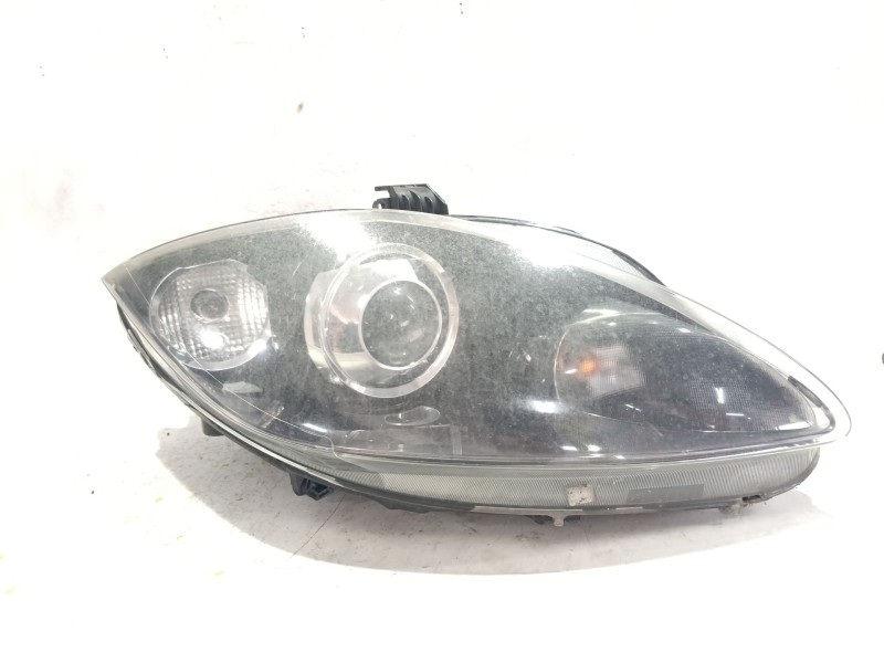Recambio de faro delantero derecho para seat leon (1p1) 1.6 tdi referencia OEM IAM 5P1941008D  