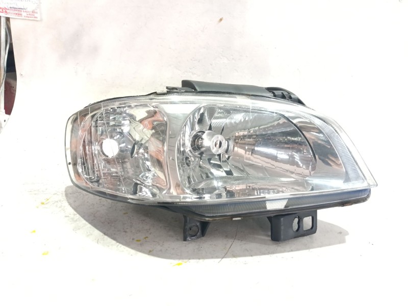 Recambio de faro delantero derecho para seat ibiza ii (6k1) 1.9 sdi referencia OEM IAM 4451110R  