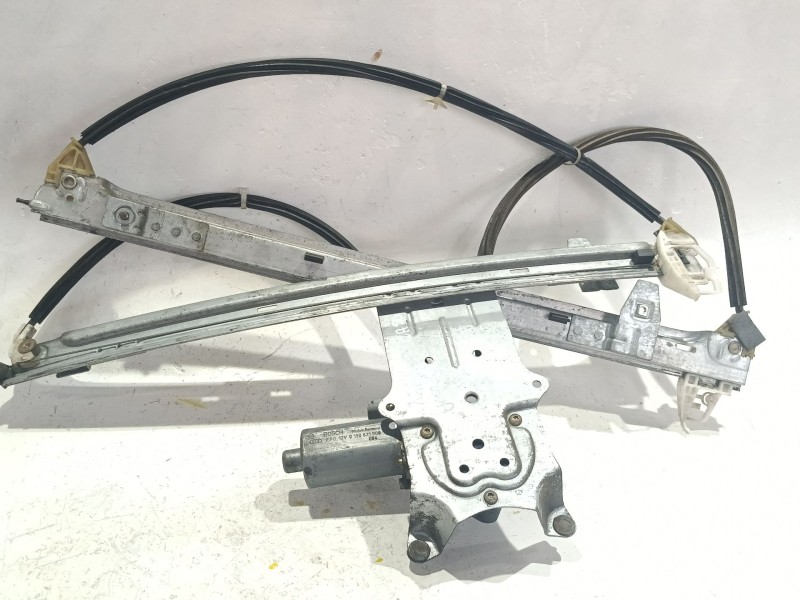 Recambio de mando elevalunas delantero derecho para citroën xsara picasso (n68) 2.0 hdi referencia OEM IAM 0130821900  