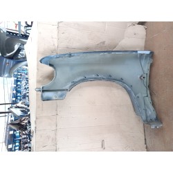Recambio de aleta delantera derecha para ford explorer 4.0 207 cv automatico referencia OEM IAM   