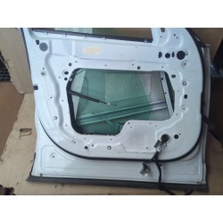 Recambio de puerta delantera izquierda para land rover discovery v van (l462) 2.0 sd4 4x4 referencia OEM IAM   
