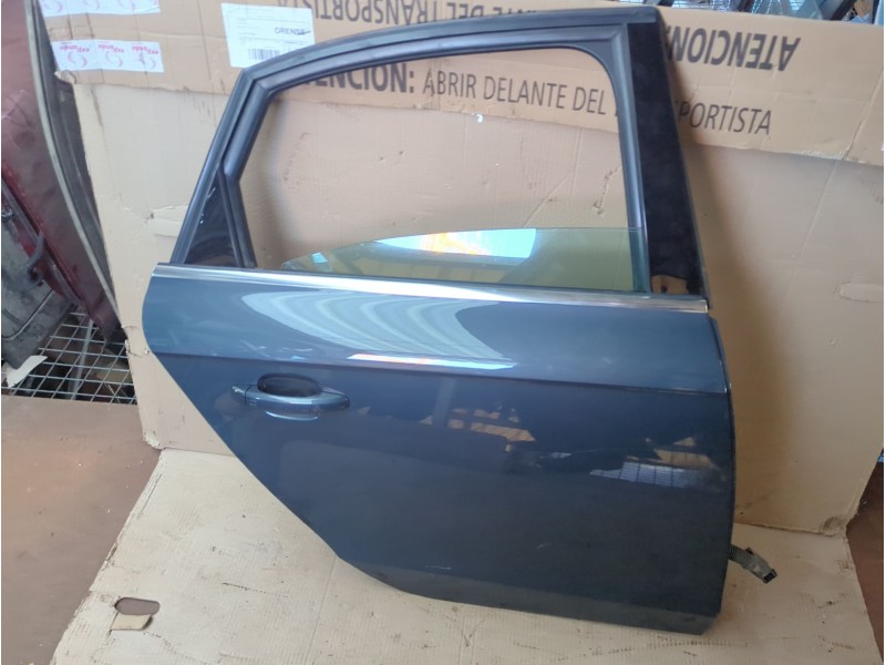 Recambio de puerta trasera derecha para audi a4 b8 avant (8k5) 2.0 tdi referencia OEM IAM   
