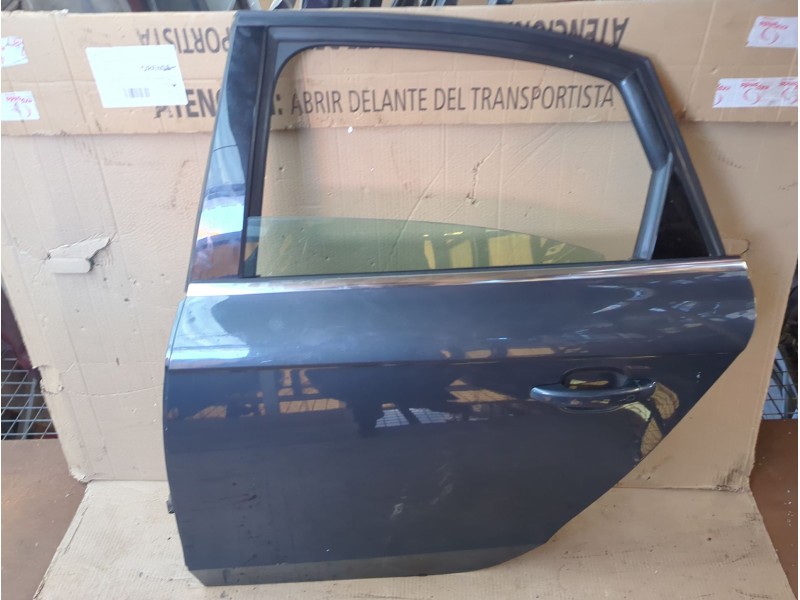 Recambio de puerta trasera izquierda para audi a4 b8 avant (8k5) 2.0 tdi referencia OEM IAM   