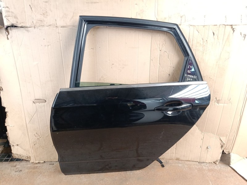 Recambio de puerta trasera izquierda para citroën c4 ii (nc_) 1.6 hdi 110 referencia OEM IAM   