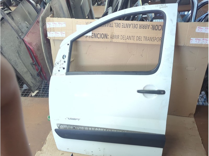 Recambio de puerta delantera izquierda para citroën jumpy ii furgoneta 2.0 hdi 120 referencia OEM IAM   