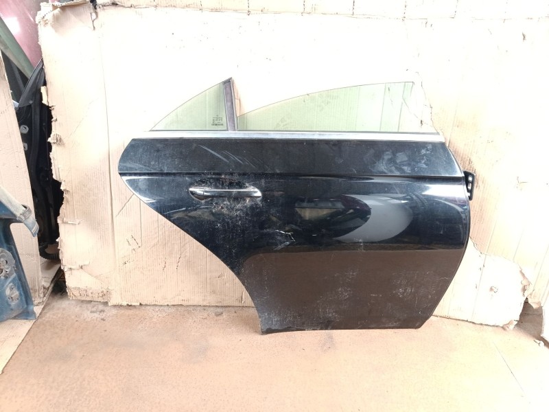 Recambio de puerta trasera derecha para mercedes-benz cls (c219) cls 350 (219.356) referencia OEM IAM   