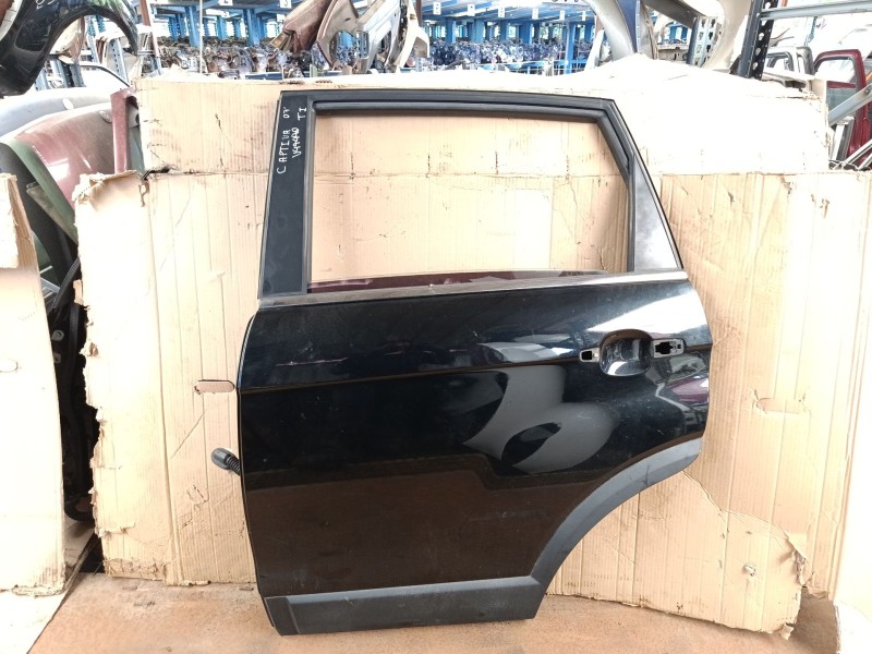 Recambio de puerta trasera izquierda para chevrolet captiva (c100, c140) 2.0 d 4wd referencia OEM IAM   