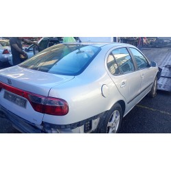 SEAT TOLEDO II (1M2)