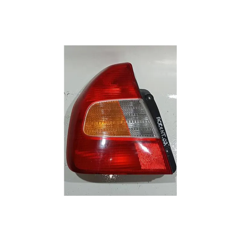 Recambio de piloto trasero izquierdo para hyundai accent (lc)(2000) 1.5 crdi referencia OEM IAM 92401250L  