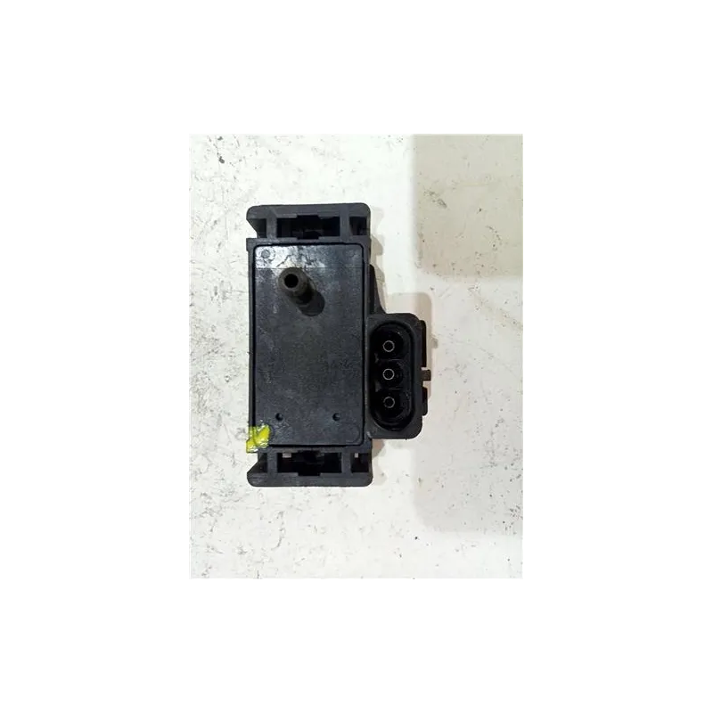 Recambio de sensor presion para opel omega b (1994) 2.5 td referencia OEM IAM 8766340  