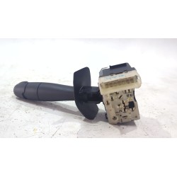 Recambio de mando limpiaparabrisas para renault clio ii (xbo) 1.2 60cv referencia OEM IAM   