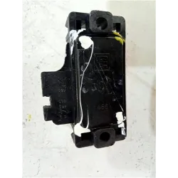 Recambio de sensor presion para opel omega b (1994) 2.5 td referencia OEM IAM 8766340  
