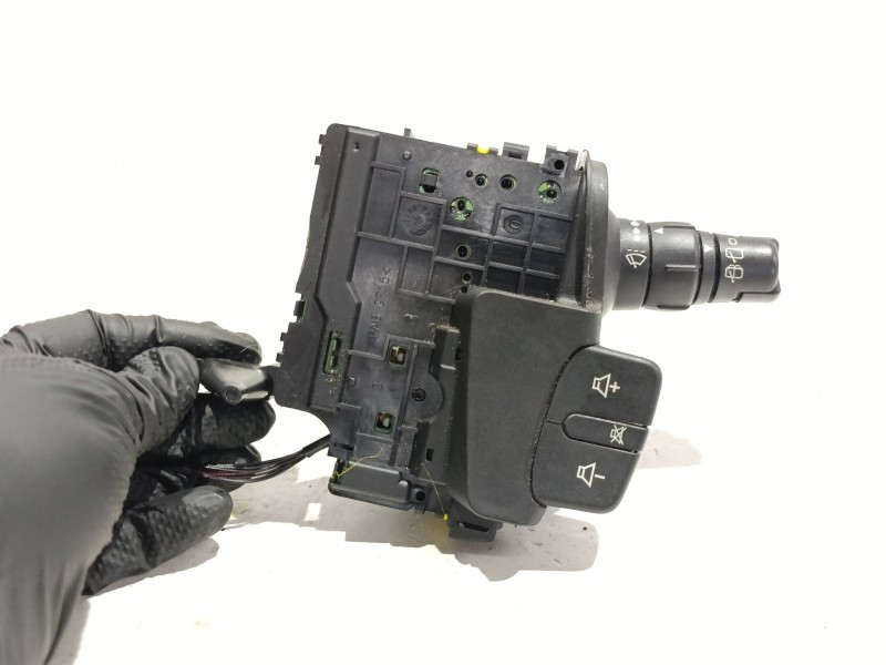 Recambio de mando limpiaparabrisas para renault scénic ii (jm0/1_) 1.6 16v (jm1r) referencia OEM IAM   