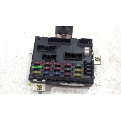 Recambio de caja reles / fusibles para fiat punto (176_) 75 1.2 referencia OEM IAM 7755601  