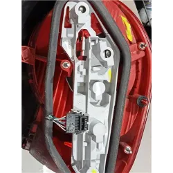 Recambio de piloto trasero izquierdo para renault modus i (2004) dci (fp0f, jp0f) referencia OEM IAM 8200212205  