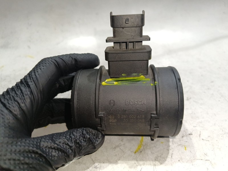 Recambio de caudalimetro para opel astra h gtc (a04) 1.9 cdti (l08) referencia OEM IAM 0281002618  