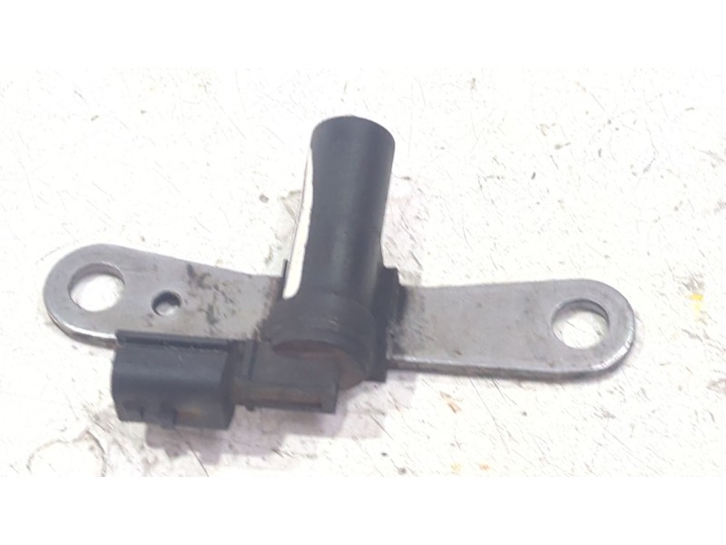 Recambio de captador cigüeñal para renault clio iv (bh_) 1.2 16v referencia OEM IAM 8200772182  