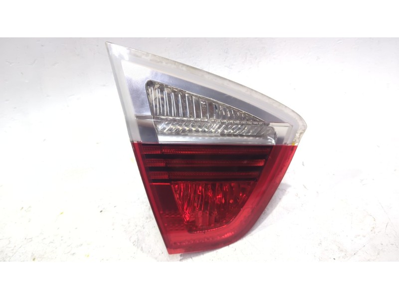 Recambio de piloto porton trasero izquierdo para bmw 3 (e90) 325 i referencia OEM IAM 6937475  