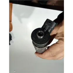 Recambio de inyector para peugeot 206 sw (2002) 1.4 hdi referencia OEM IAM 786280  
