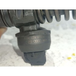 Recambio de inyector para volkswagen golf v (1k1) 1.9 tdi referencia OEM IAM 038130073AG  