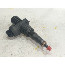 Recambio de inyector para volkswagen golf v (1k1) 1.9 tdi referencia OEM IAM 038130073AG  